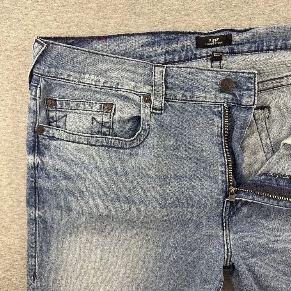 True Religion Ricky Men's‎ Jeans Size 42 Relaxed Straight No Flap Light Wash